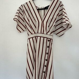 Forever 21 mini dress. Thick material and easy to style. Perfect for summer!